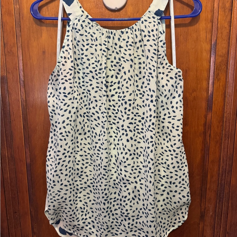 New York & Company Sleeveless Blouse